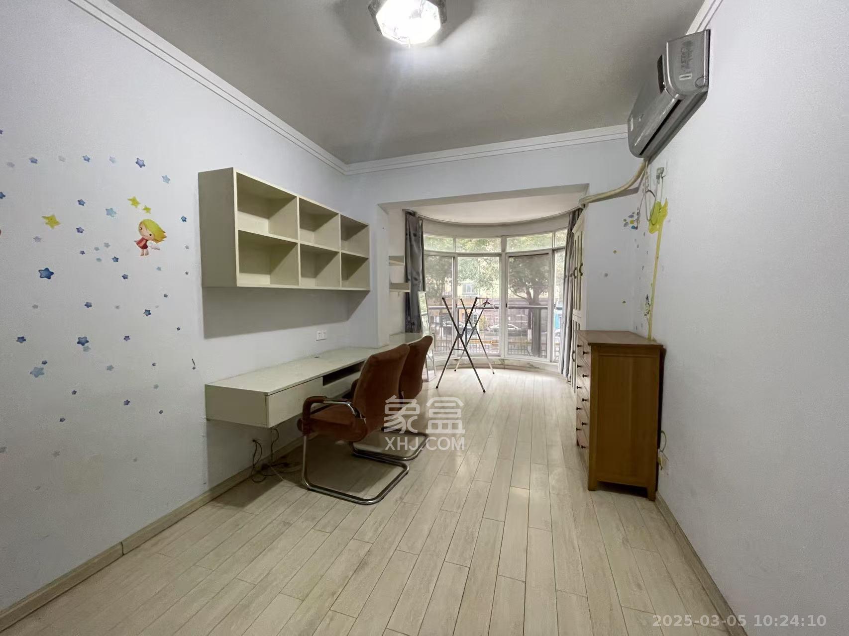 白沙世纪佳园 3室2厅2卫 2600.0元/月 白沙世纪佳园 3室2厅2卫 2600.0元/月室内图