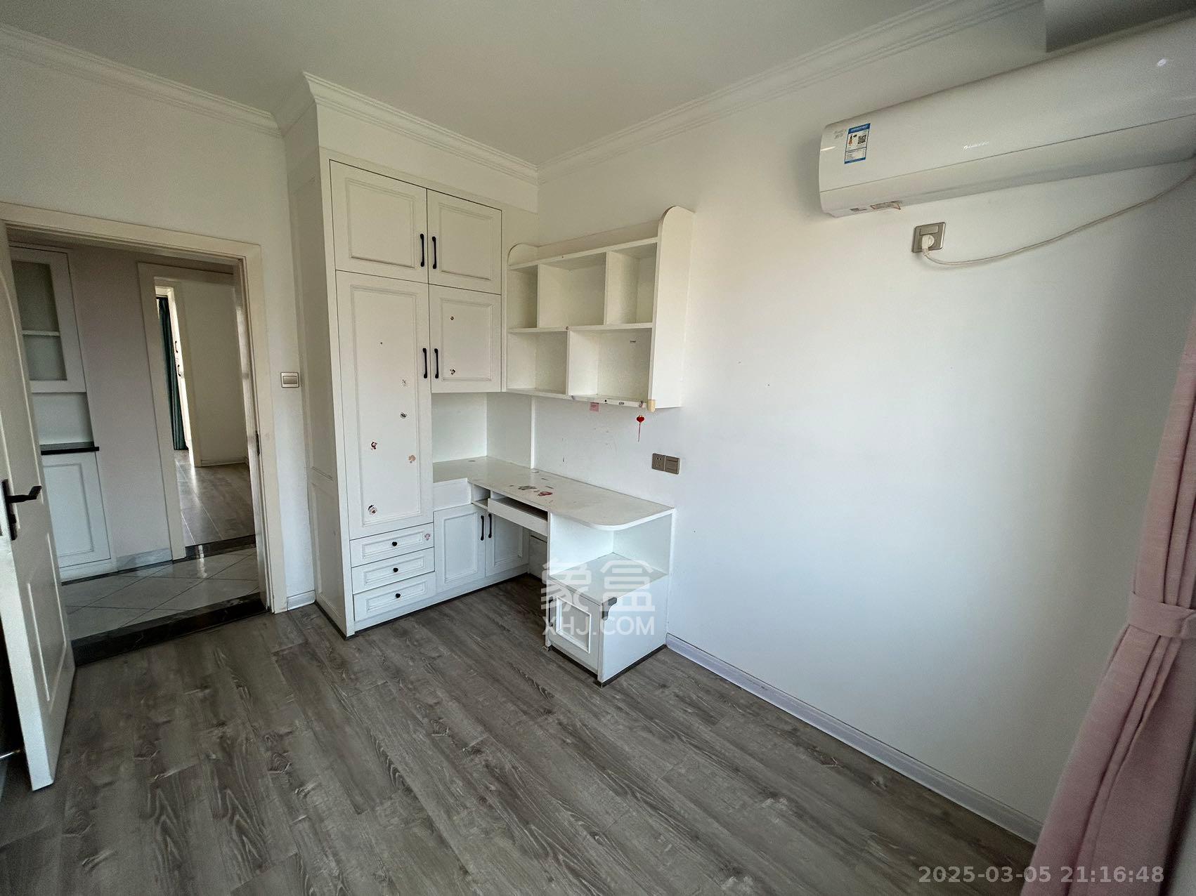 骑龙大街(骑龙苑) 3室2厅1卫 3000.0元/月 骑龙大街(骑龙苑) 3室2厅1卫 3000.0元/月室内图