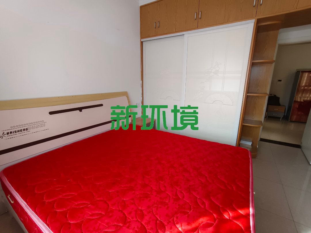 东方明珠 2室2厅1卫 1300.0元/月 东方明珠 2室2厅1卫 1300.0元/月室内图