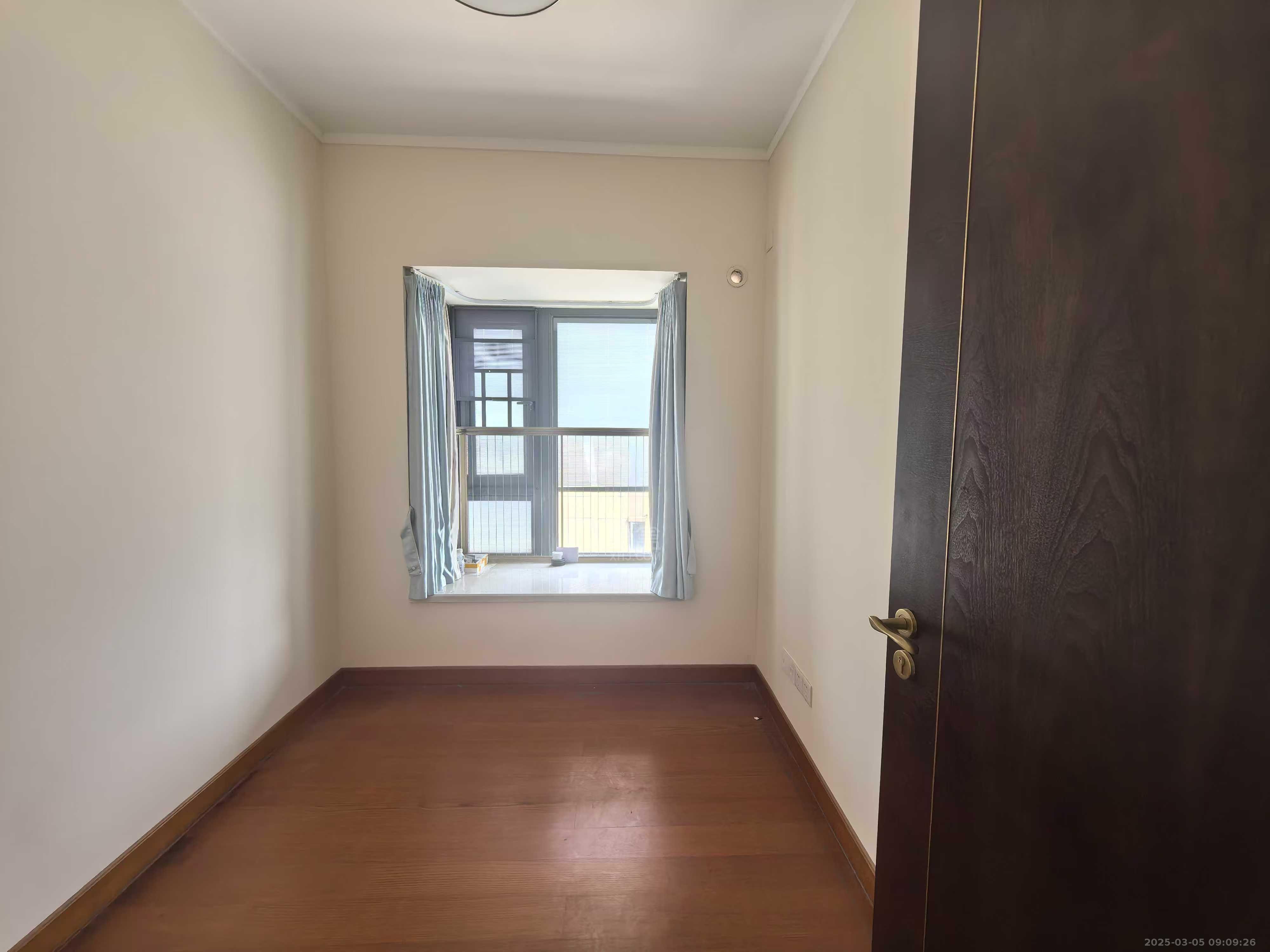 株洲恒大悦珑台  4室2厅2卫    1900.0元/月 株洲恒大悦珑台  4室2厅2卫    1900.0元/月室内图