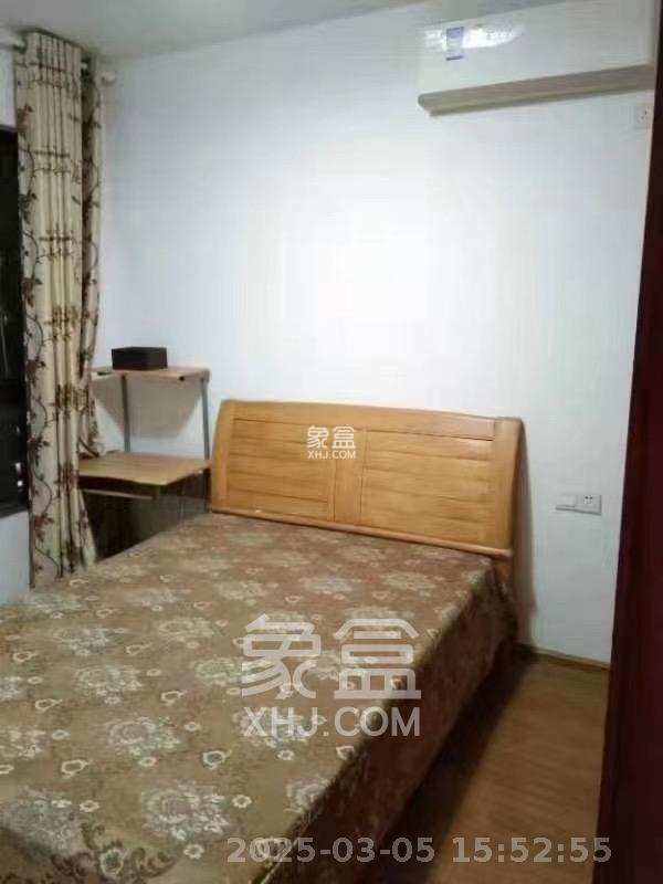 华润凤凰城三期 3室2厅2卫 2400.0元/月 华润凤凰城三期 3室2厅2卫 2400.0元/月室内图