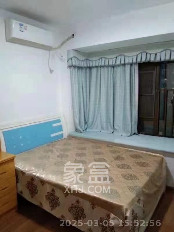 华润凤凰城三期  3室2厅2卫   2400.00元/月室内图