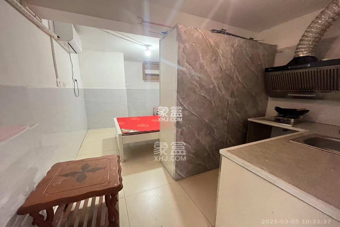 云盘花园 1室0厅1卫 500.0元/月 云盘花园 1室0厅1卫 500.0元/月室内图