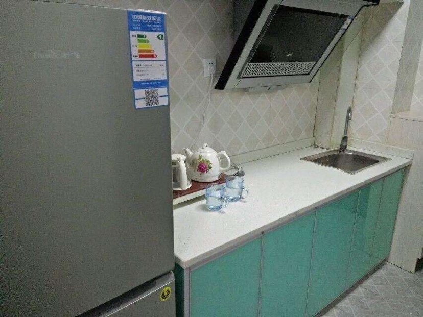 天门壹号  1室1厅1卫    1000.0元/月 天门壹号  1室1厅1卫    1000.0元/月室内图