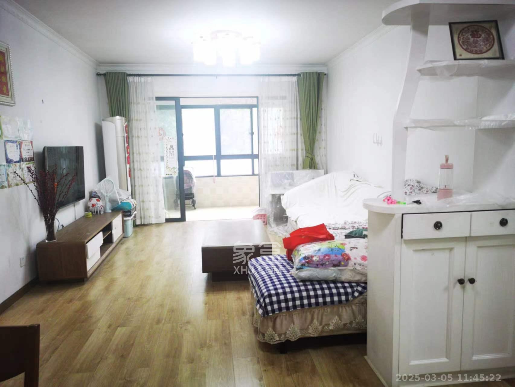 中建芙蓉嘉苑 3室2厅2卫 2700.0元/月 中建芙蓉嘉苑 3室2厅2卫 2700.0元/月室内图