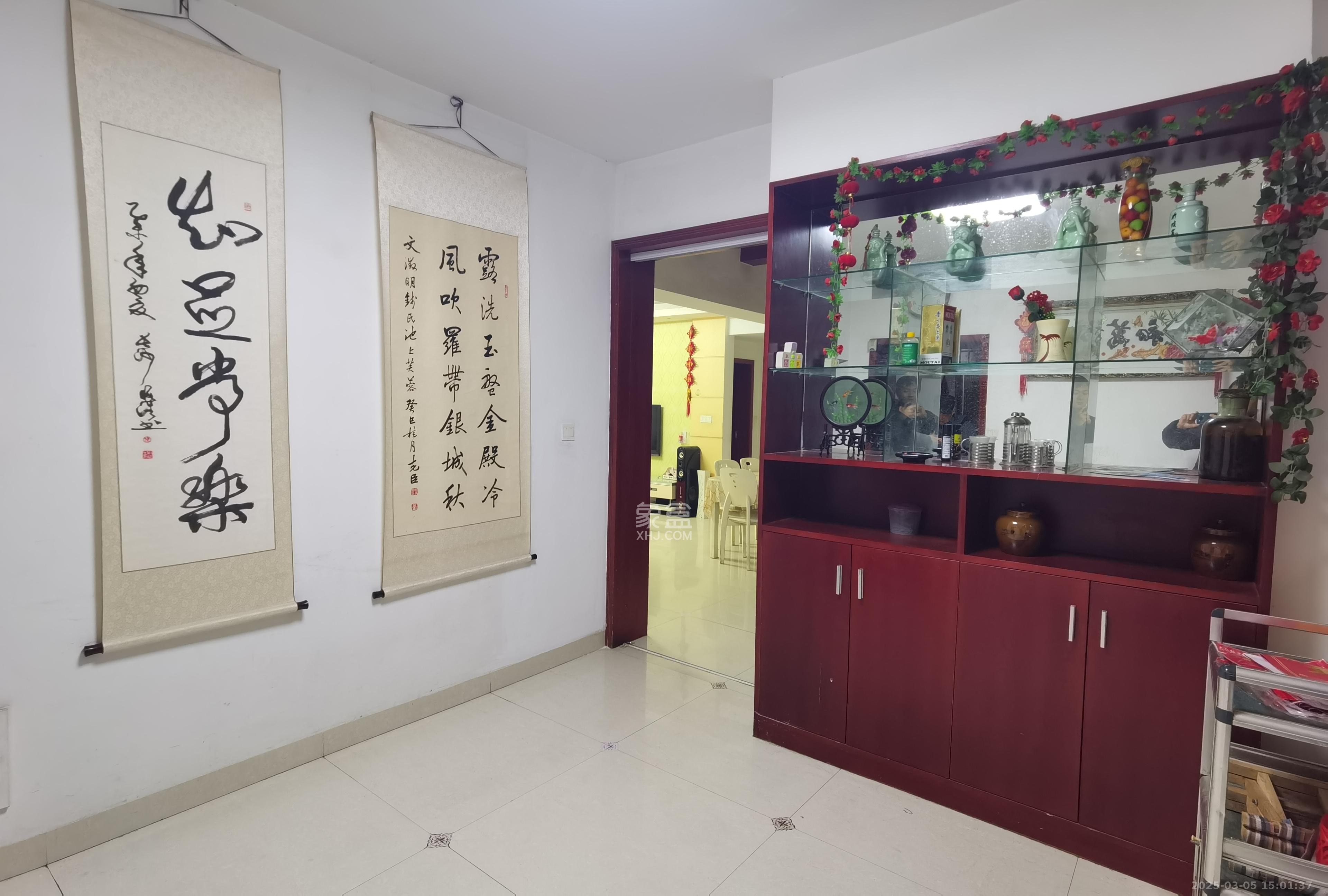佳美星城  3室2厅1卫   1800.00元/月室内图
