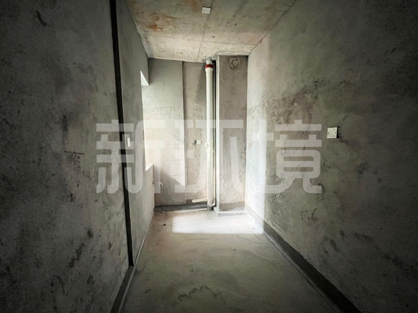 福天中央公馆 3室2厅2卫 85.8万 福天中央公馆 3室2厅2卫 85.8万客厅