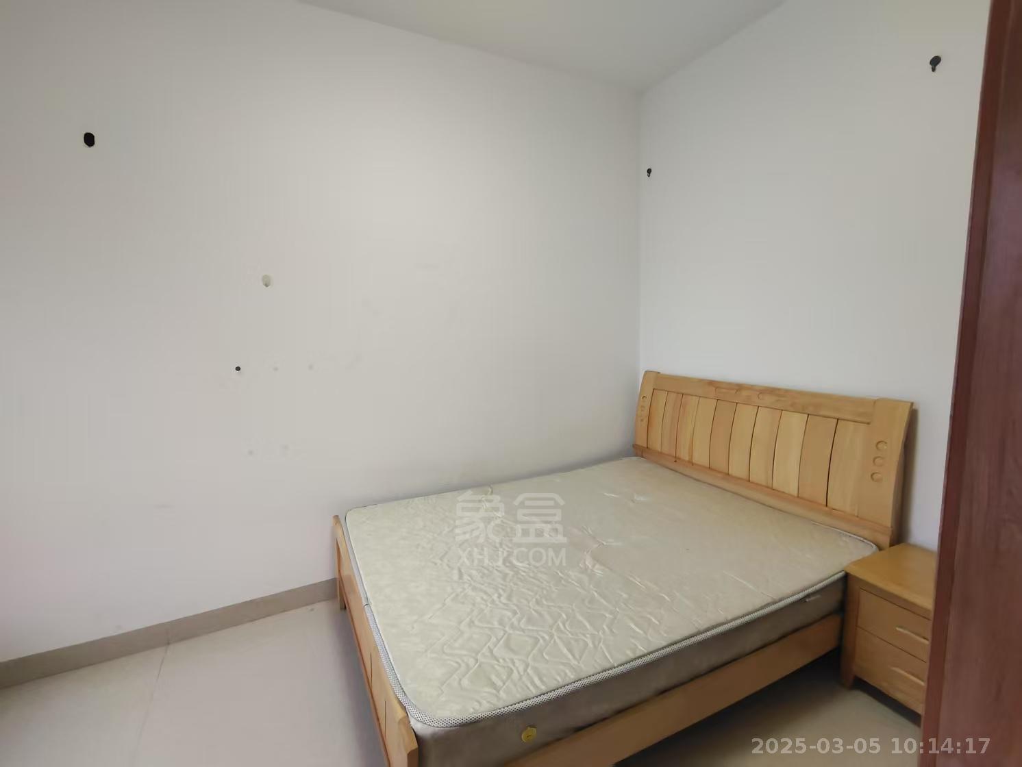 流金岁月-华晨国际 2室2厅1卫 1600.0元/月 流金岁月-华晨国际 2室2厅1卫 1600.0元/月室内图