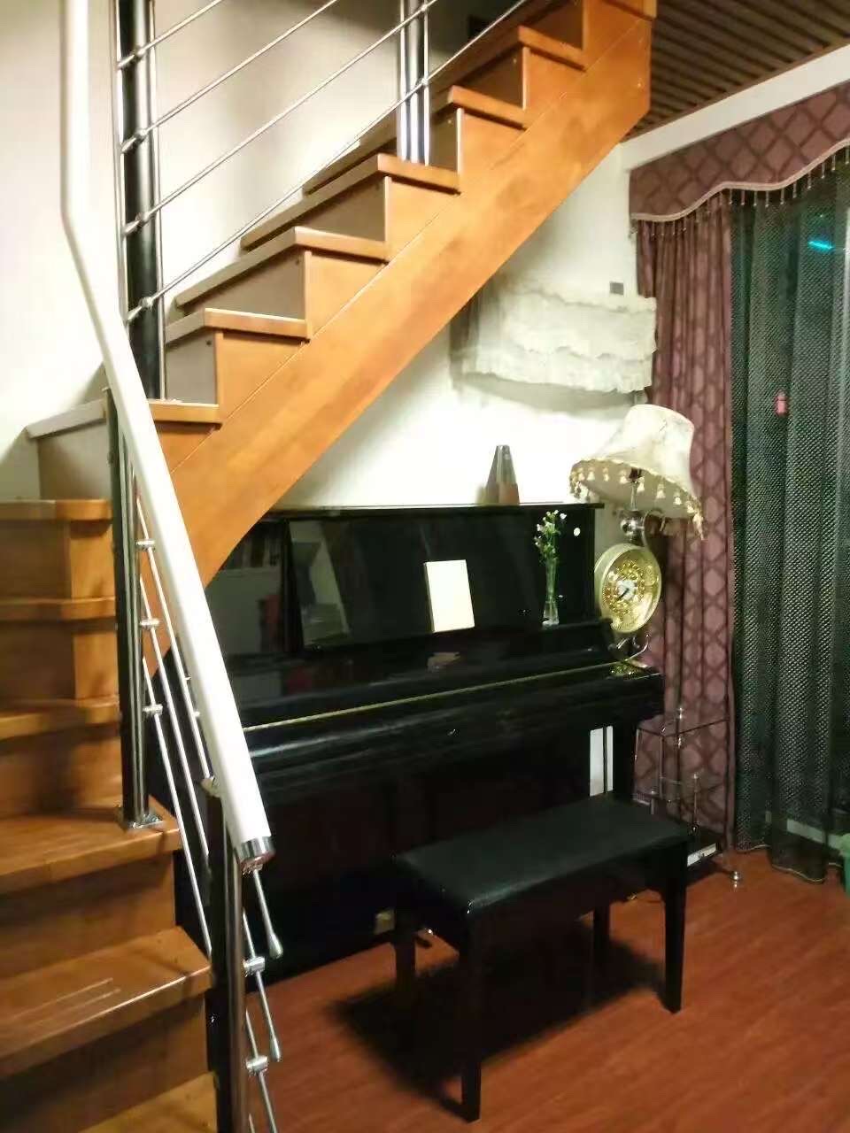 大同芙蓉  5室2厅2卫    105.0万客厅