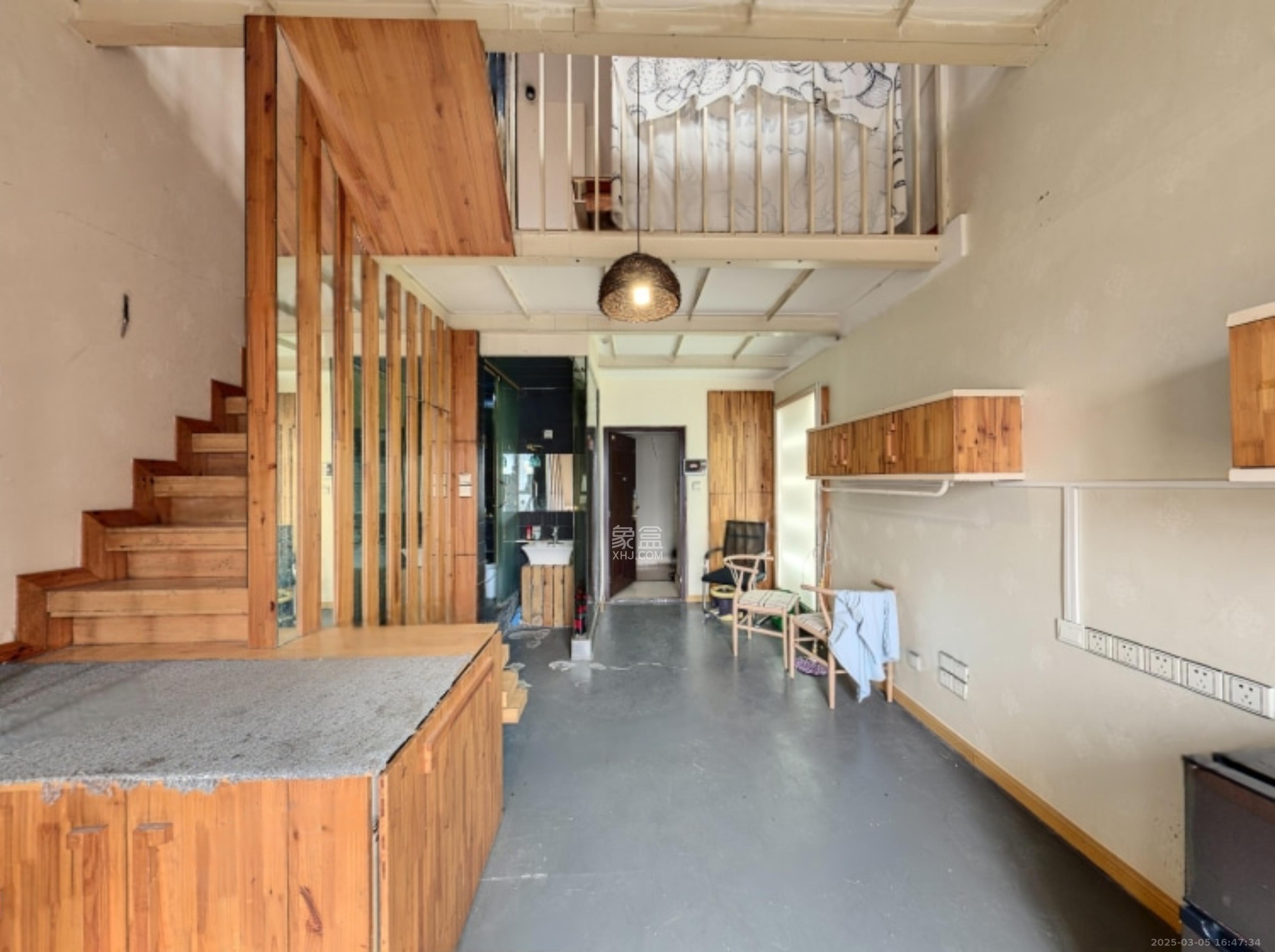 郡原广场 1室1厅1卫 1700.0元/月 郡原广场 1室1厅1卫 1700.0元/月室内图