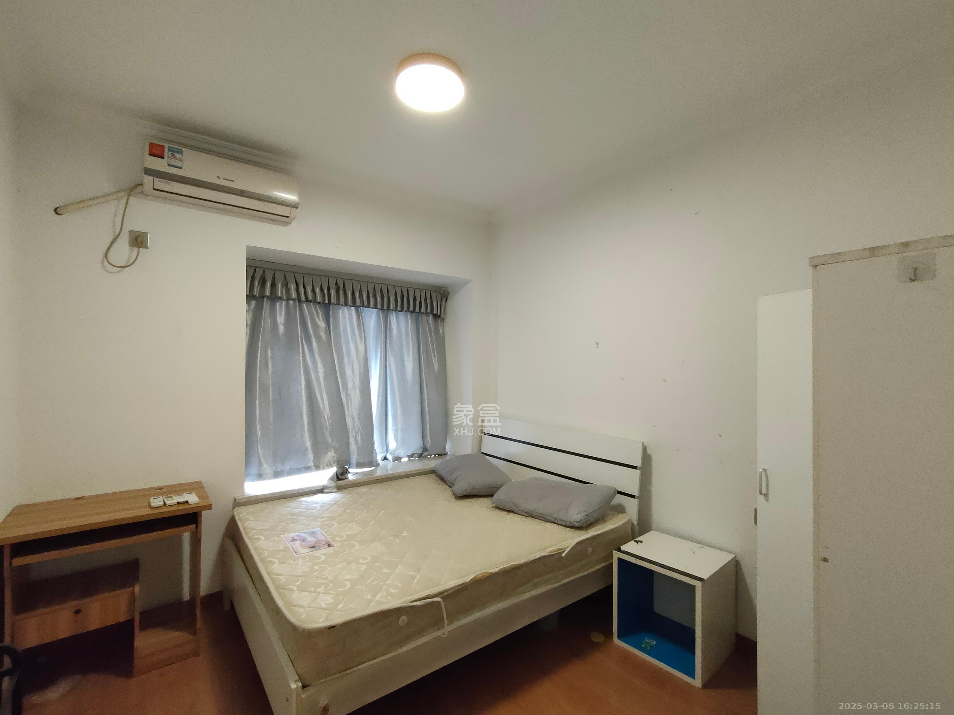 金地格林公馆  3室2厅2卫   3300.00元/月室内图