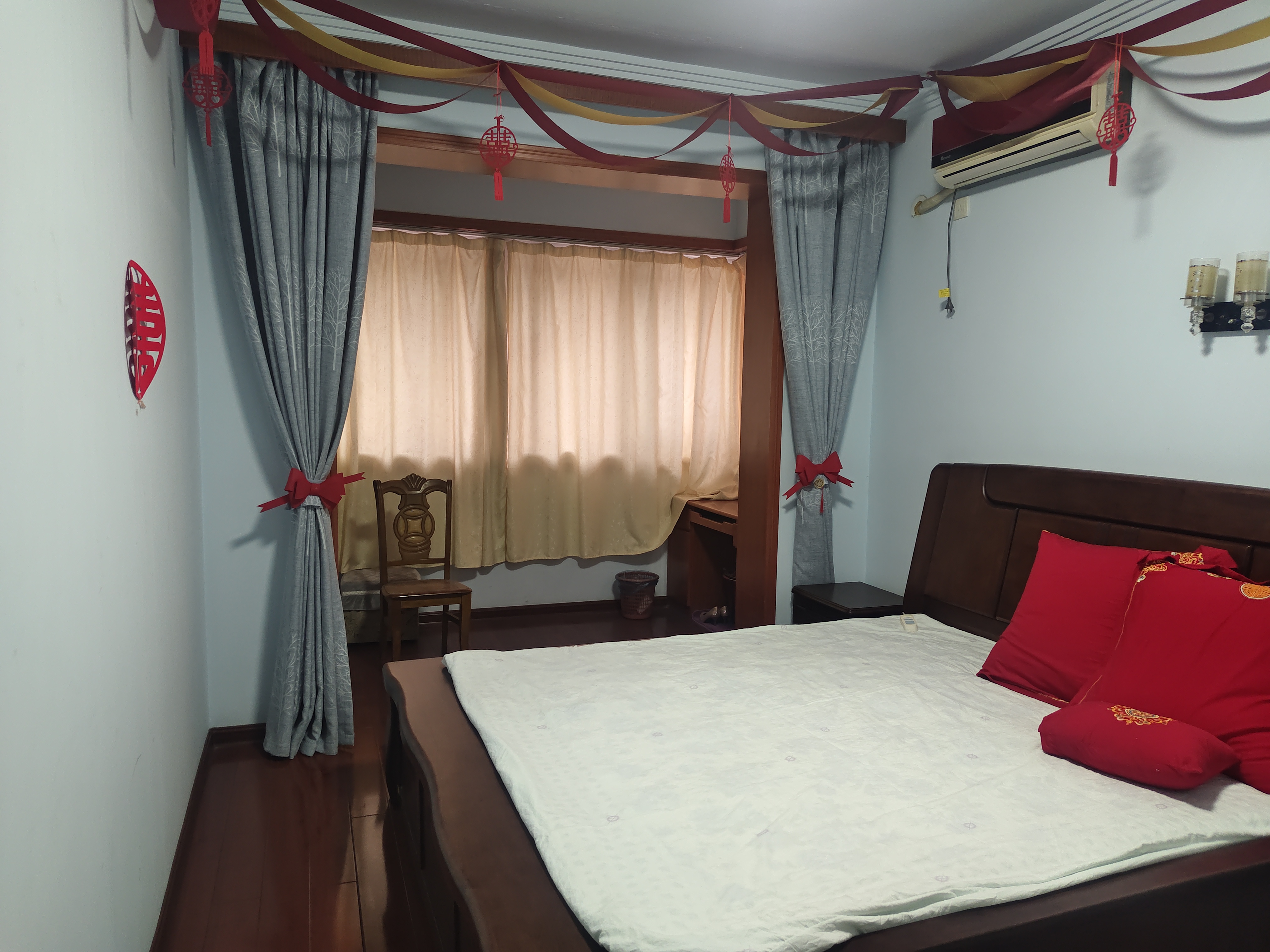 馨园小区  1室0厅0卫    1600.0元/月室内图