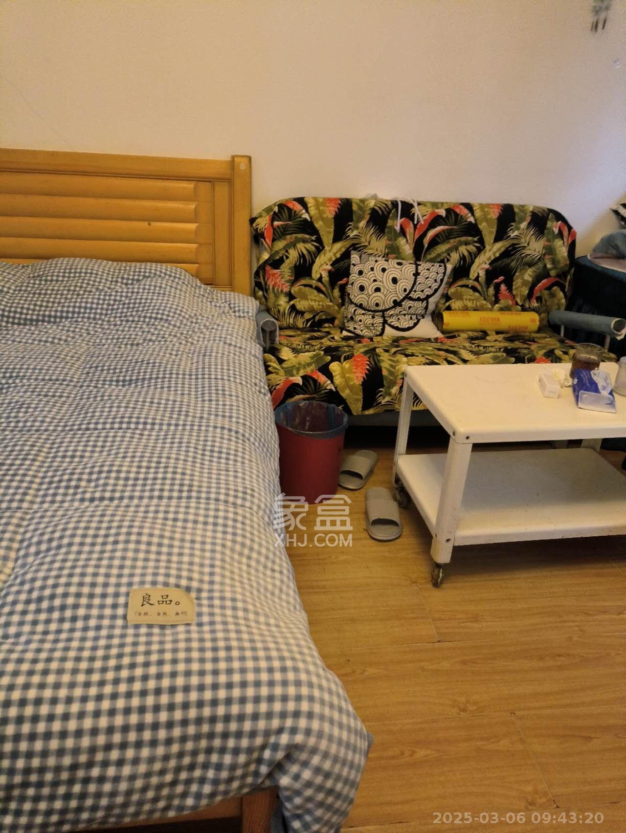 晶都公馆 1室1厅1卫 1000.0元/月 晶都公馆 1室1厅1卫 1000.0元/月室内图