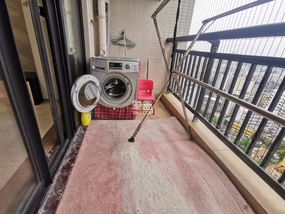 金碧文华 2室2厅1卫 145.0万 金碧文华 2室2厅1卫 145.0万室内图