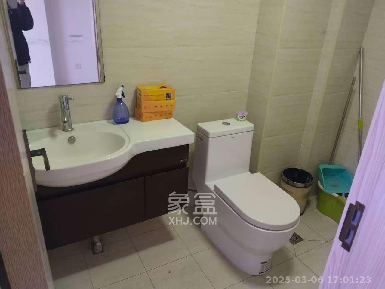 东友星座 1室1厅1卫 1800.0元/月 东友星座 1室1厅1卫 1800.0元/月室内图