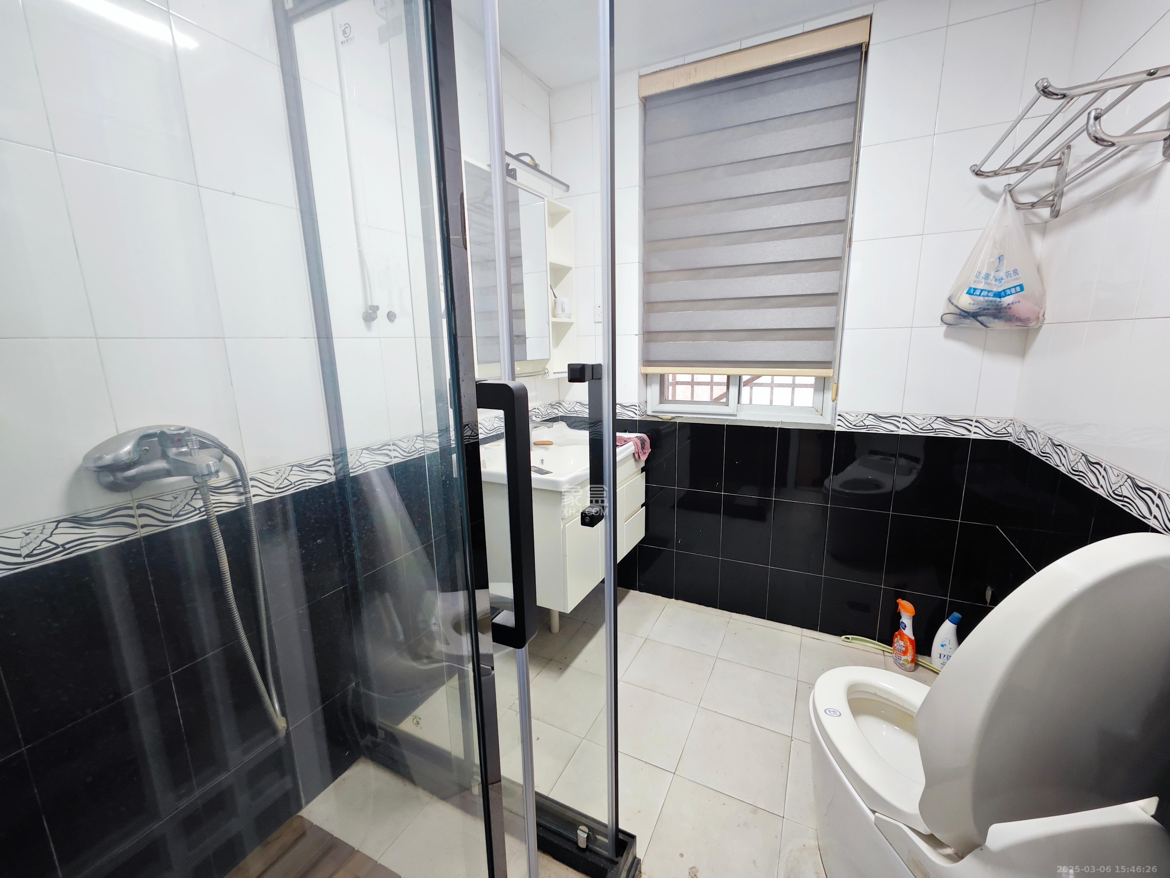 海东青大厦 3室2厅2卫 3200.0元/月 海东青大厦 3室2厅2卫 3200.0元/月室内图