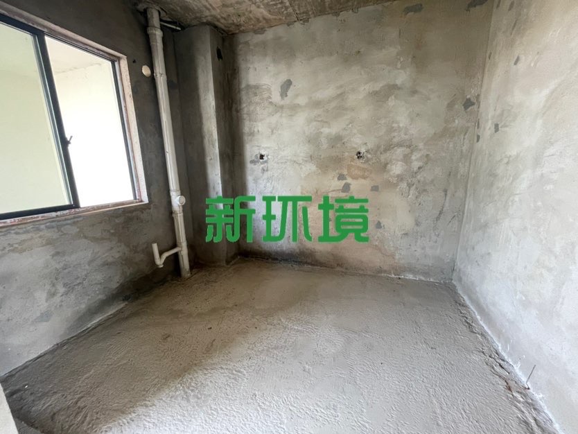 空港新城二期  4室2厅2卫   65.00万厨房