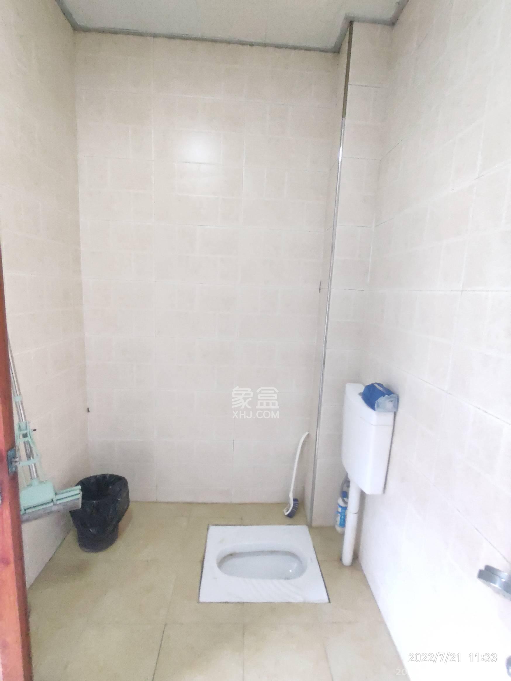 市直属机关宿舍  2室1厅1卫   1600.00元/月室内图