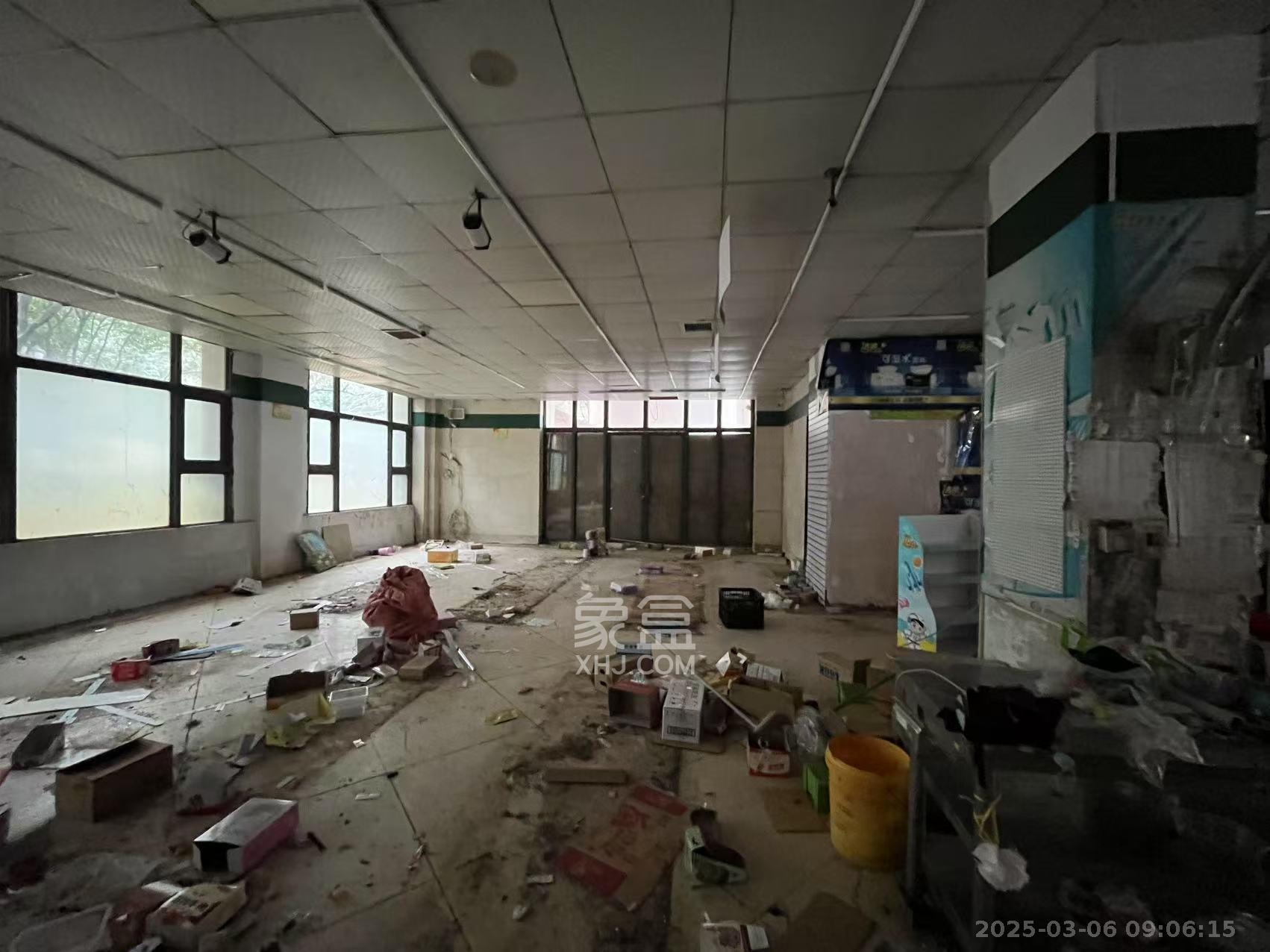 旭辉华庭   160.0㎡      10000.0元/月室内图