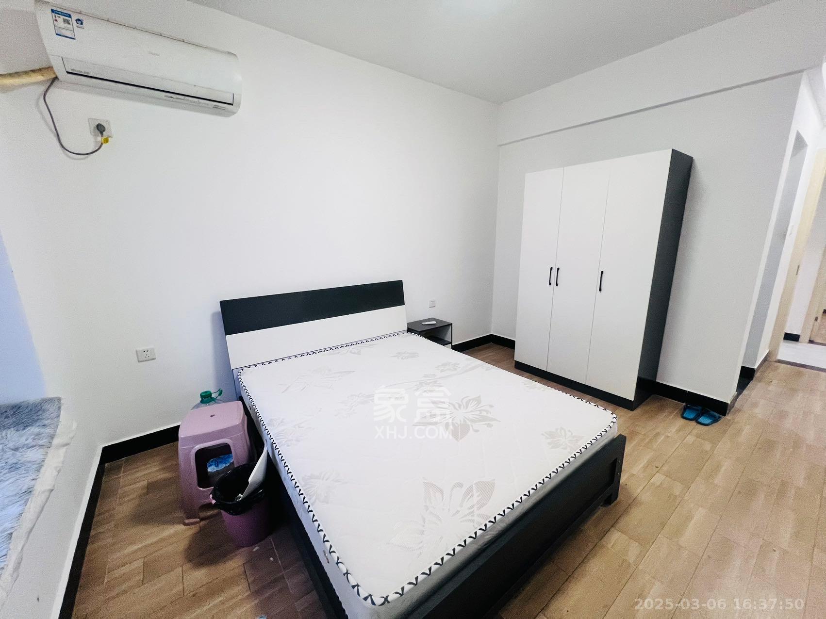 振业城三期 4室2厅2卫 3500.0元/月 振业城三期 4室2厅2卫 3500.0元/月室内图