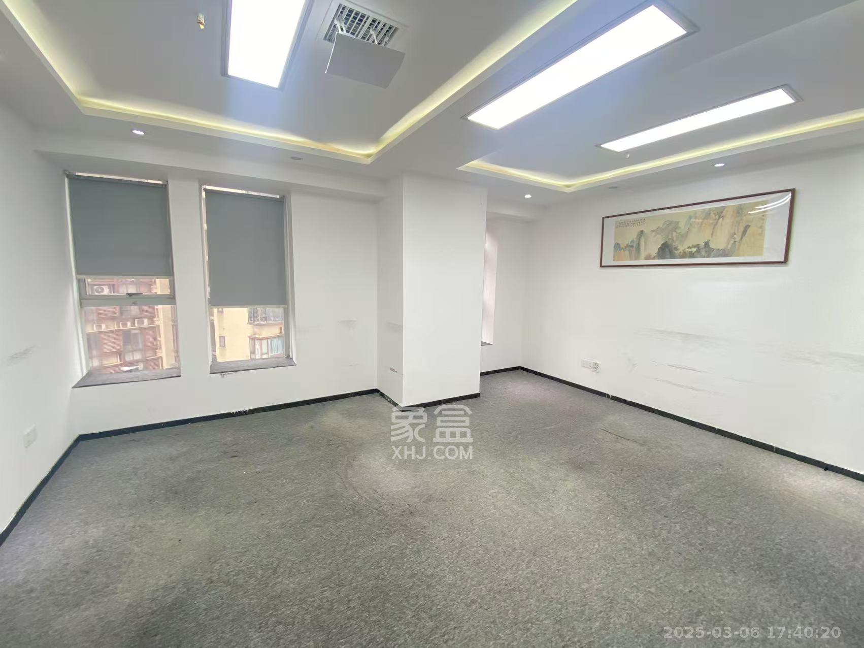 高信向日葵 3室2厅0卫 9000.0元/月 高信向日葵 3室2厅0卫 9000.0元/月室内图