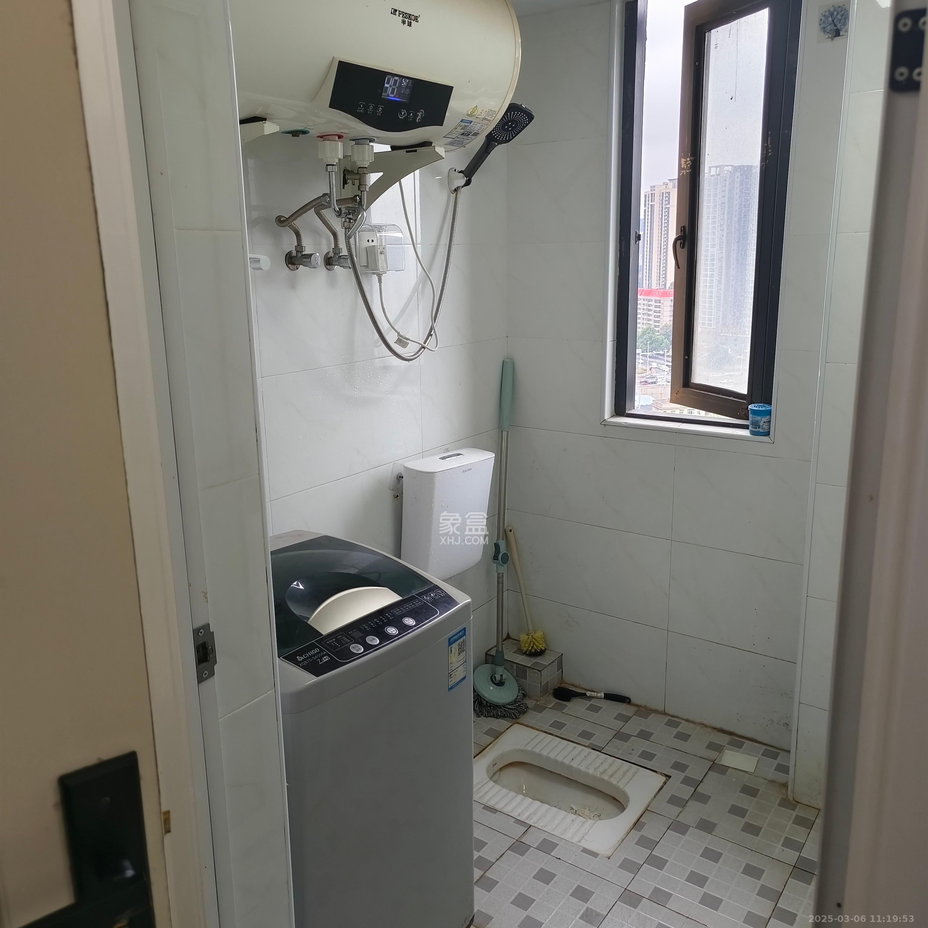 叠彩兰亭 1室0厅0卫 900.0元/月 叠彩兰亭 1室0厅0卫 900.0元/月室内图