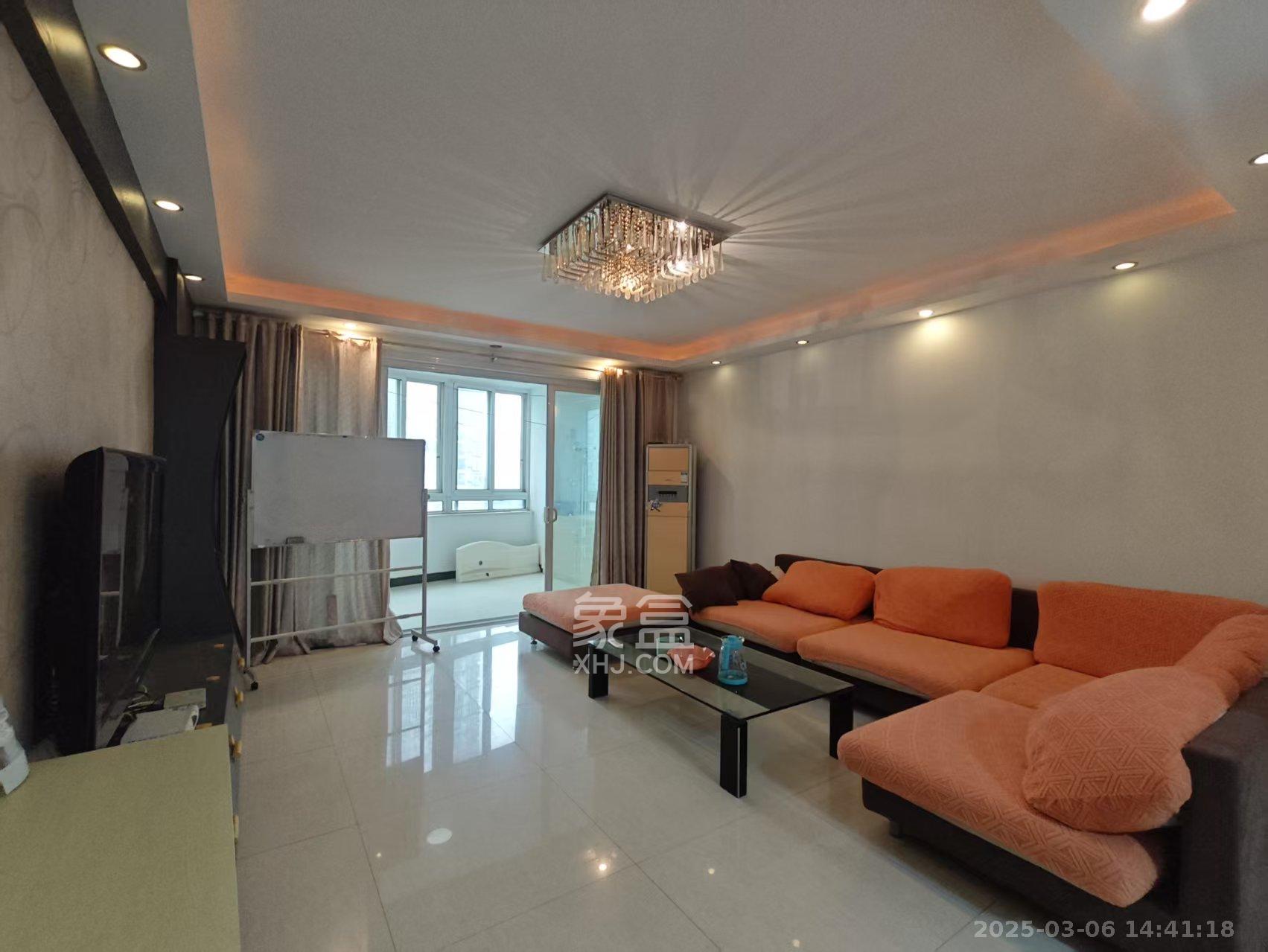 顺天黄金海岸  5室2厅2卫    3500.0元/月 顺天黄金海岸  5室2厅2卫    3500.0元/月室内图