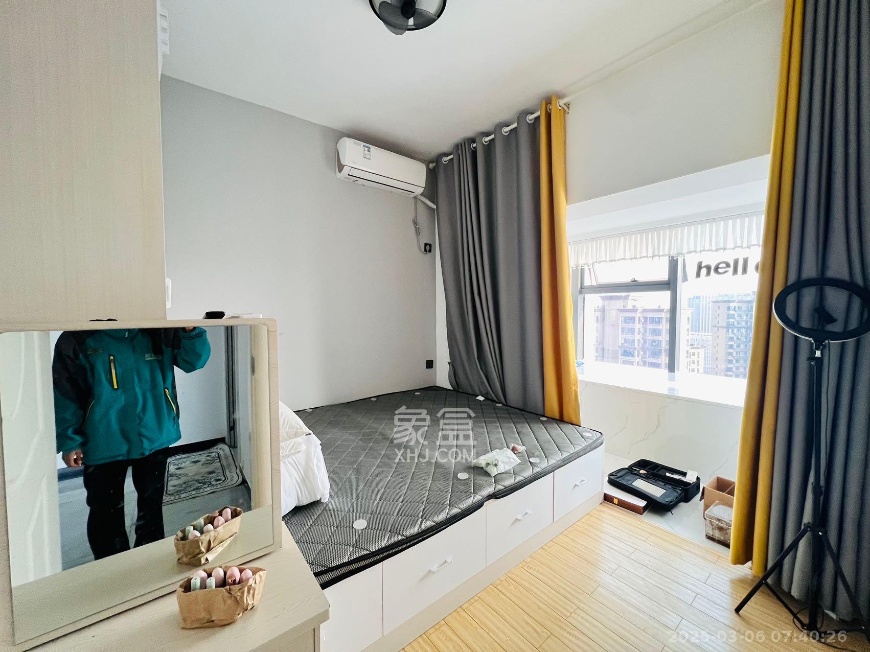 裕天国际商汇中心 1室0厅0卫 2500.0元/月 裕天国际商汇中心 1室0厅0卫 2500.0元/月室内图