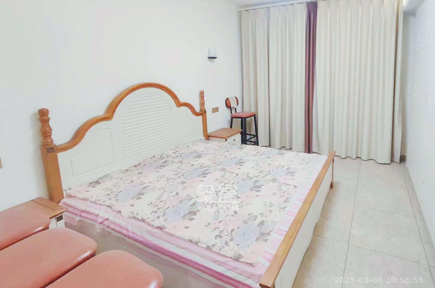 中央美郡  4室2厅1卫   3200.00元/月室内图