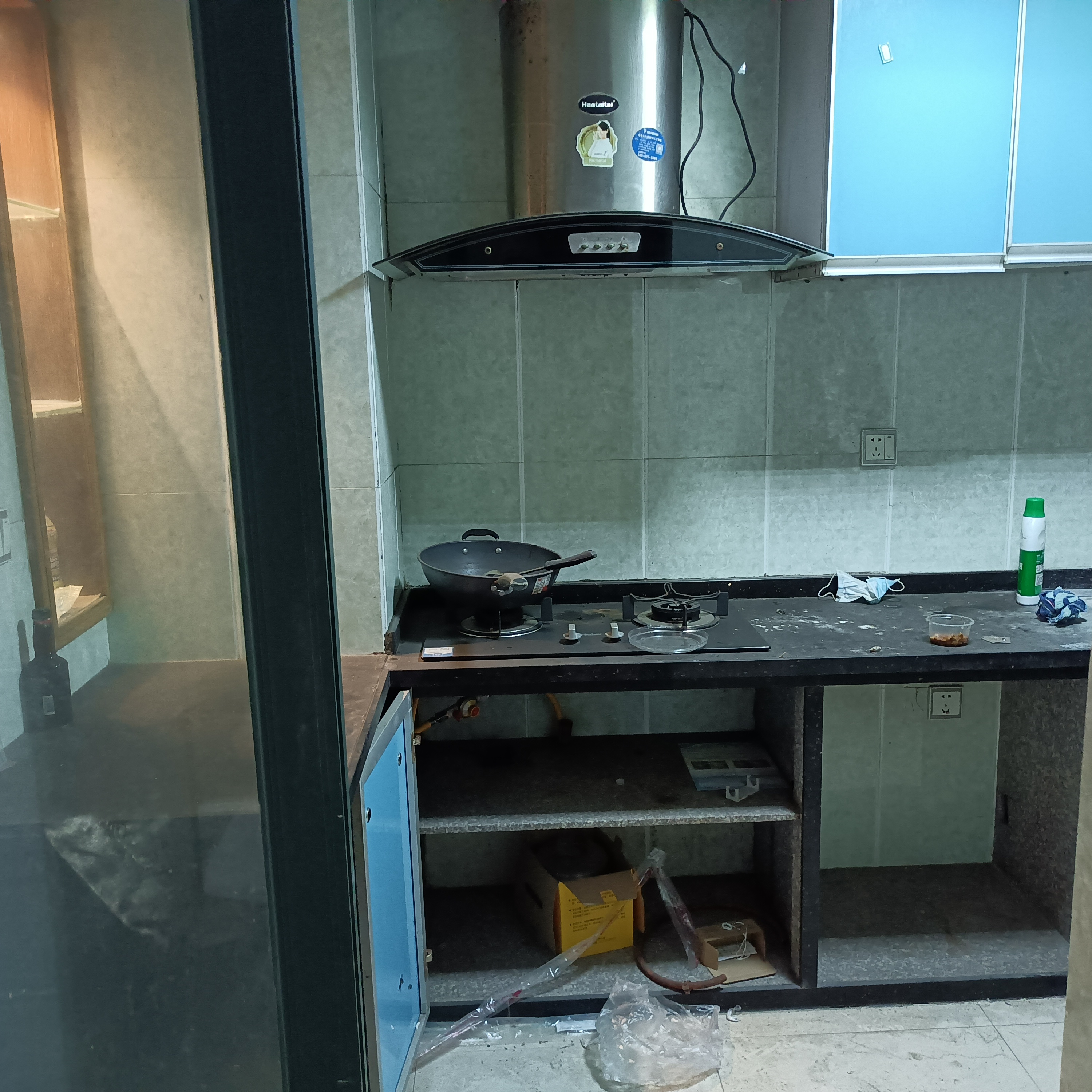 申鑫国际广场 6室2厅2卫 238.0万 申鑫国际广场 6室2厅2卫 238.0万室内图