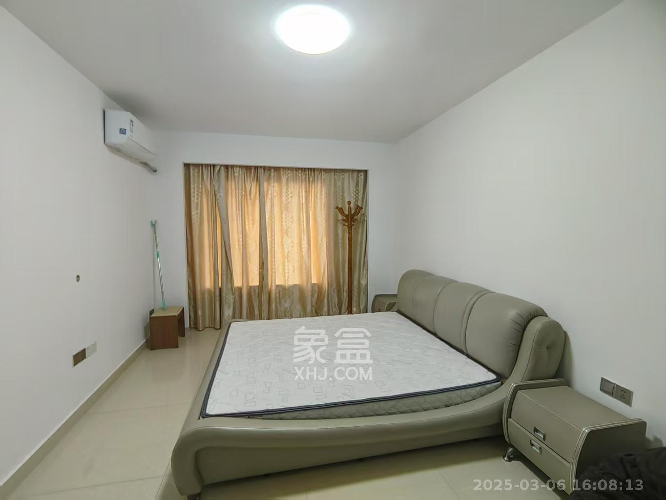 双盈卧龙湾 4室2厅2卫 2300.0元/月 双盈卧龙湾 4室2厅2卫 2300.0元/月室内图