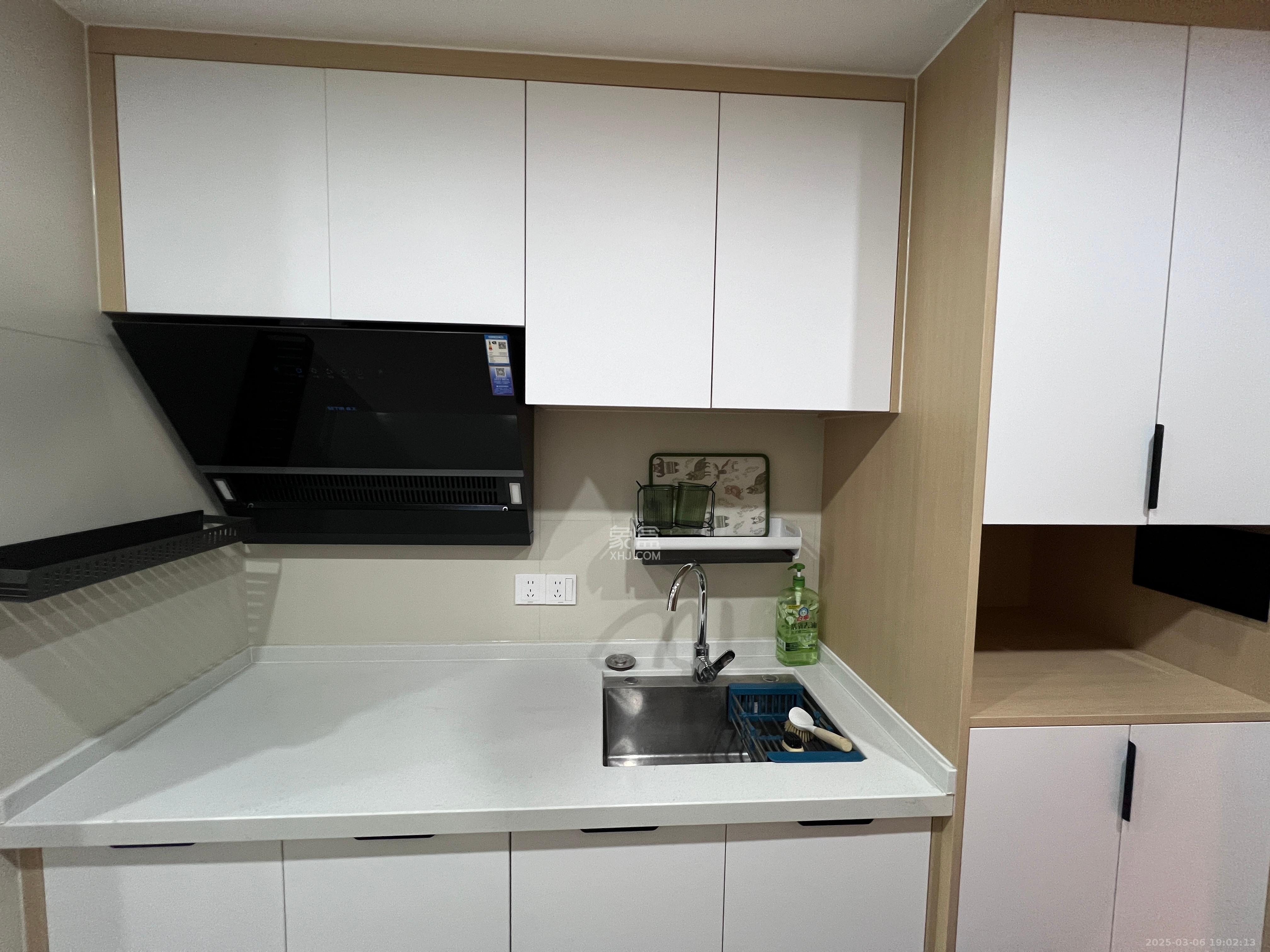 时代MOMA云PARK  2室1厅1卫    2800.0元/月 时代MOMA云PARK  2室1厅1卫    2800.0元/月室内图