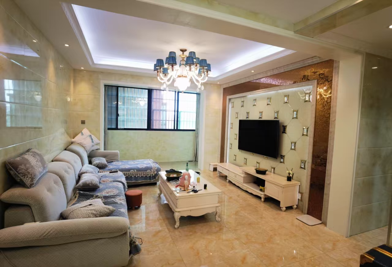 锦绣欣城 3室2厅2卫 1800.0元/月 锦绣欣城 3室2厅2卫 1800.0元/月室内图