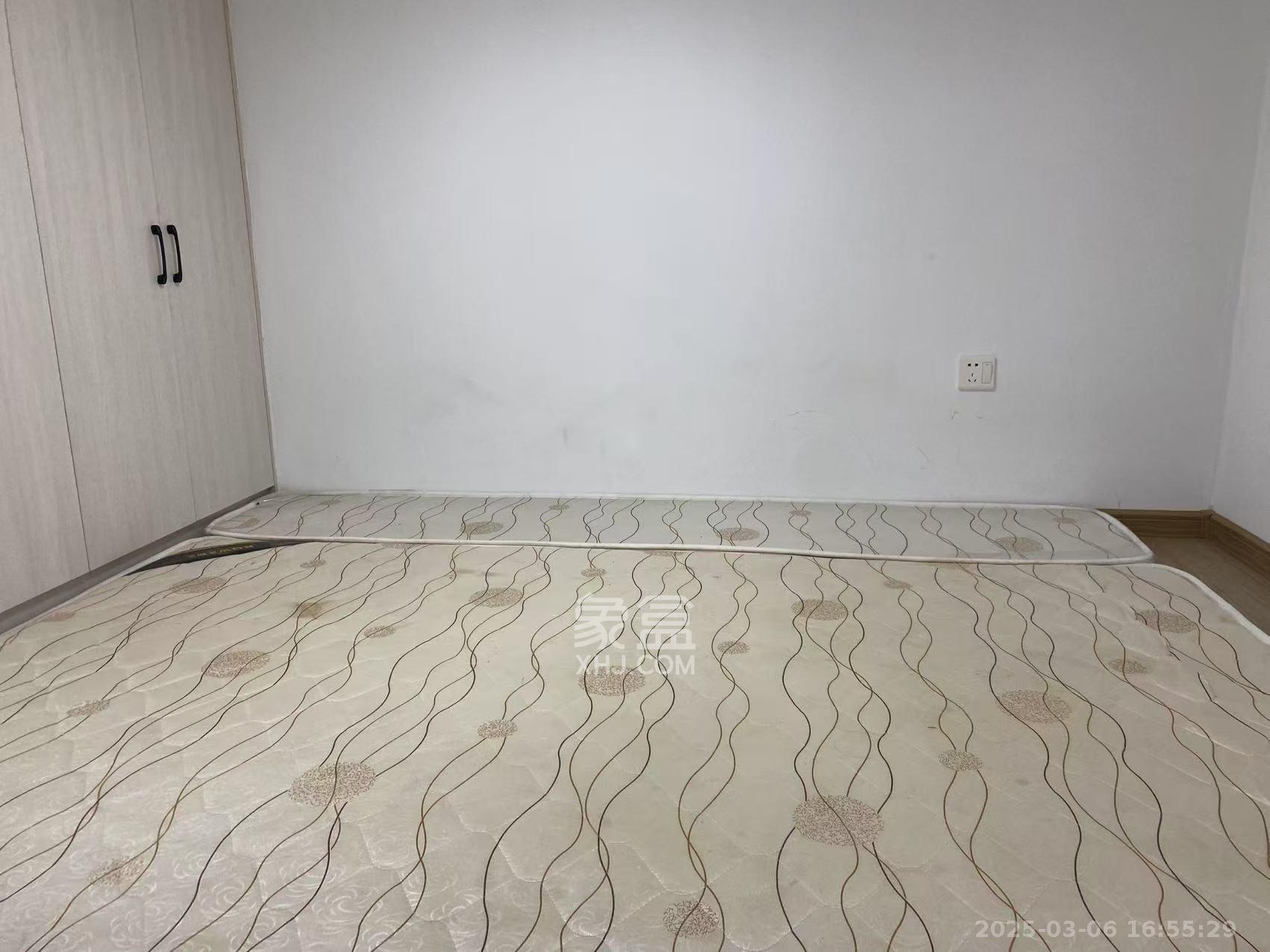 弘坤云寓  1室1厅1卫   2200.00元/月室内图