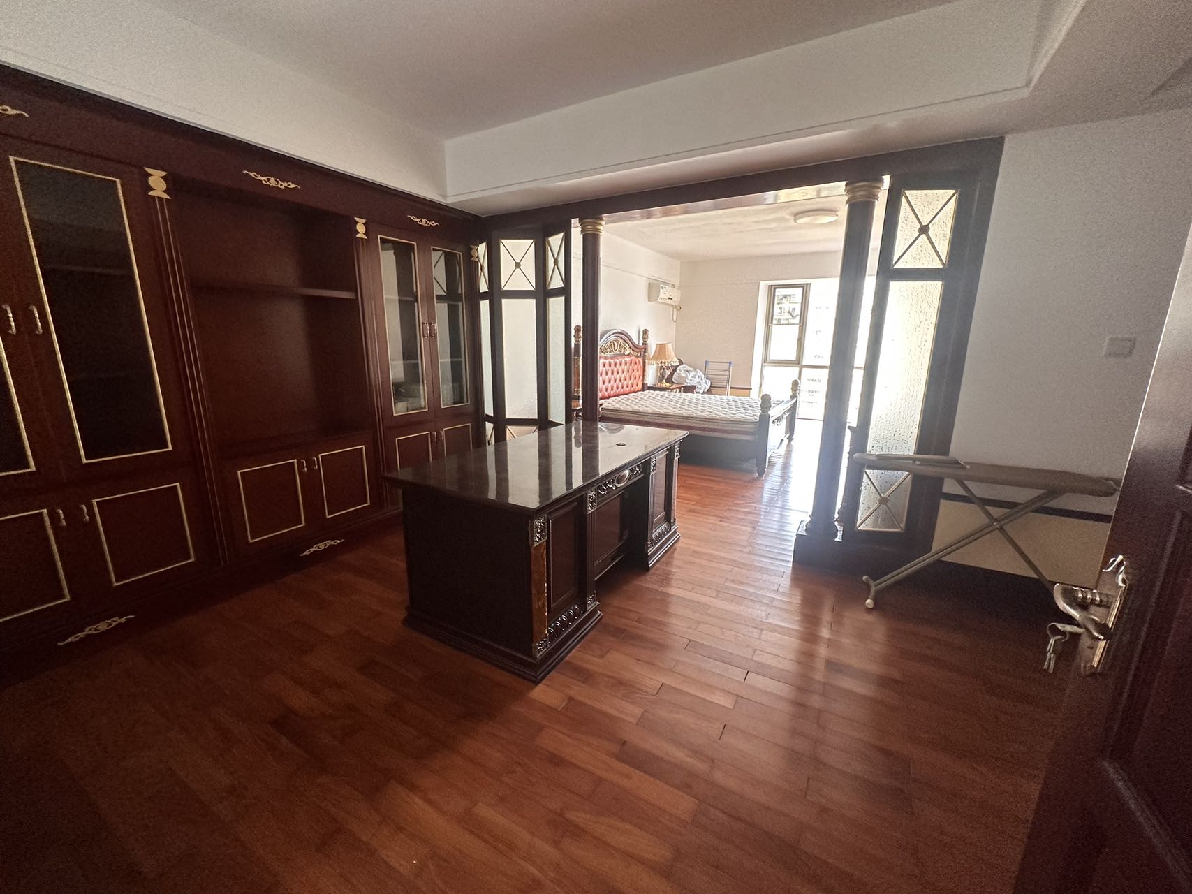 海岸壹号 4室2厅2卫 6800.0元/月 海岸壹号 4室2厅2卫 6800.0元/月室内图