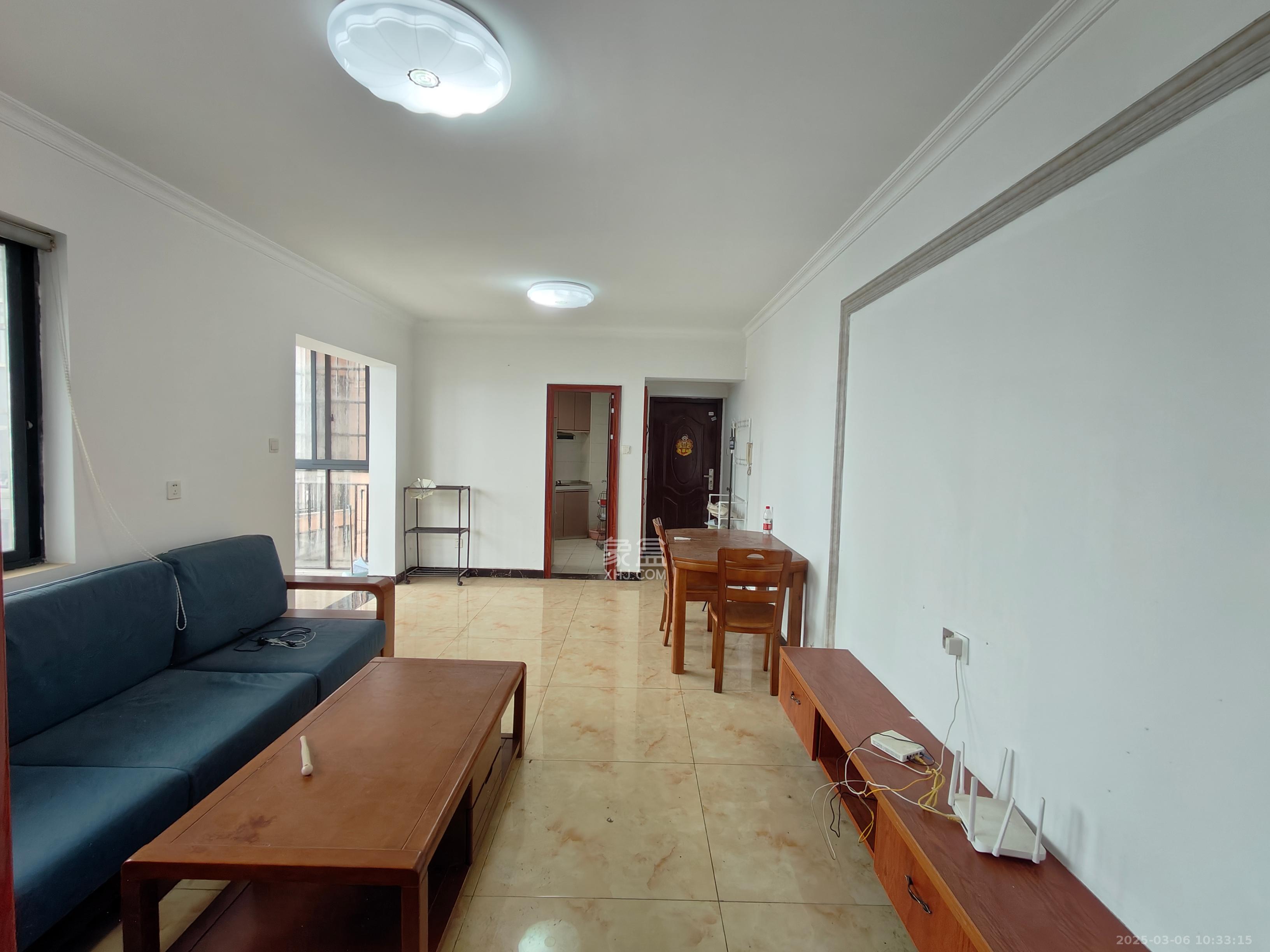 诚兴园 3室2厅1卫 2100.0元/月 诚兴园 3室2厅1卫 2100.0元/月室内图