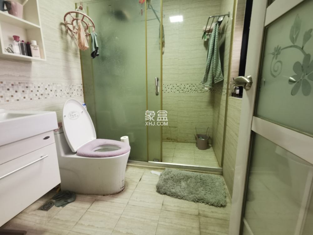 金碧文华 2室2厅1卫 145.0万 金碧文华 2室2厅1卫 145.0万室内图