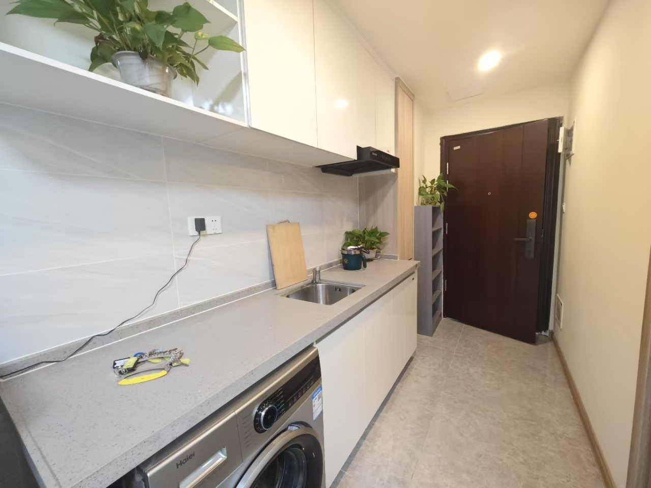 碧桂园壹中心 1室1厅1卫 900.0元/月 碧桂园壹中心 1室1厅1卫 900.0元/月室内图