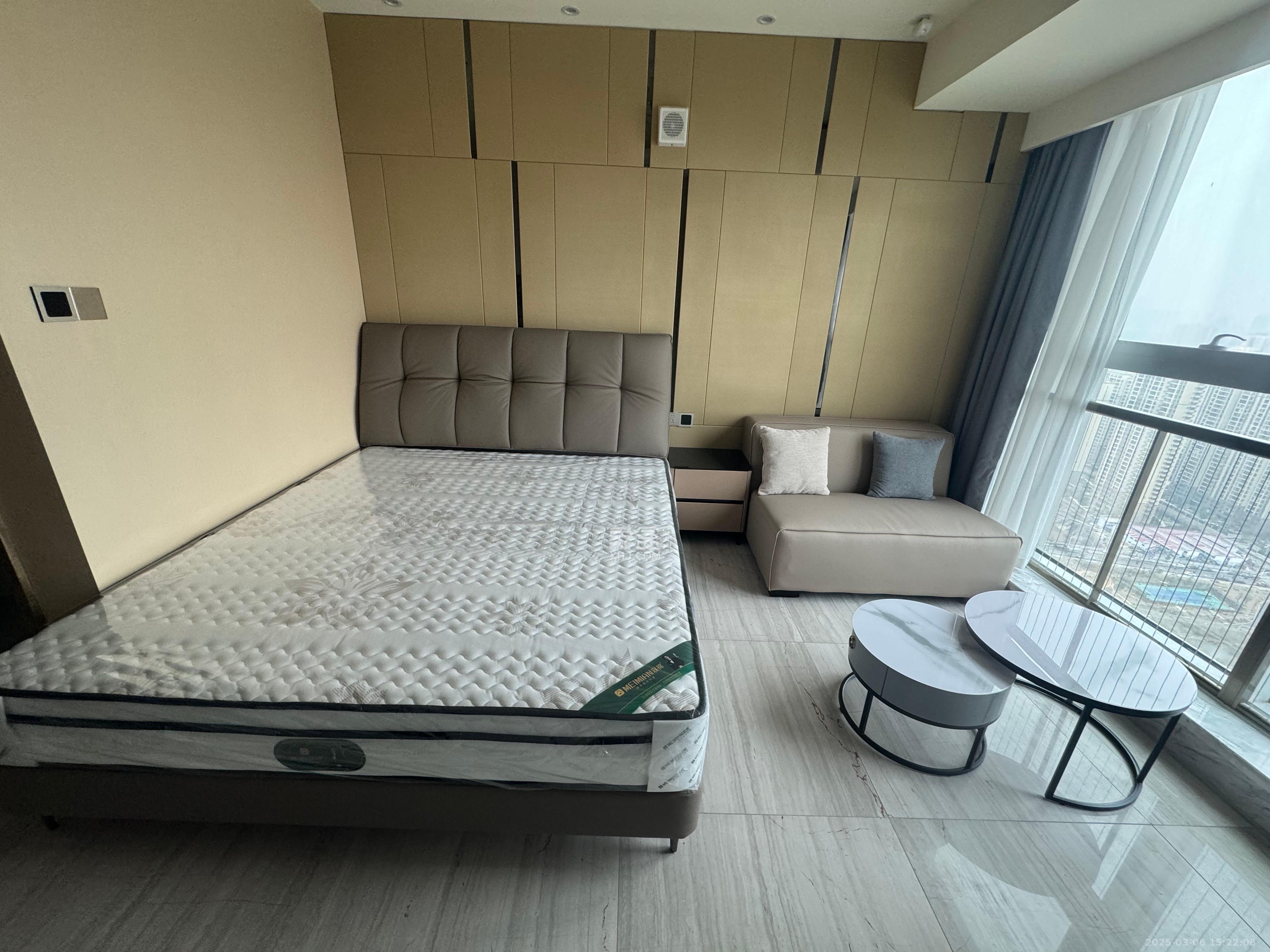 恒大誉府(融誉商业中心) 1室1厅1卫 1700.0元/月 恒大誉府(融誉商业中心) 1室1厅1卫 1700.0元/月室内图