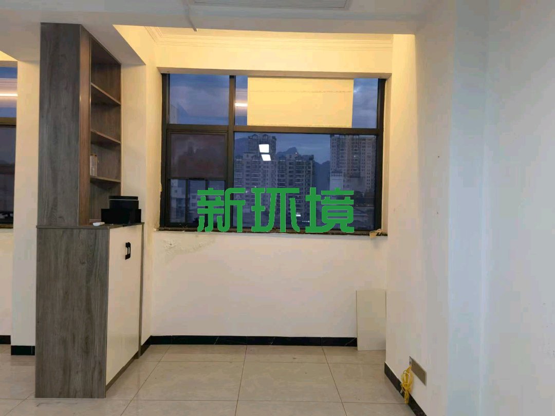 天门中央广场 2室1厅1卫 25.0万 天门中央广场 2室1厅1卫 25.0万客厅