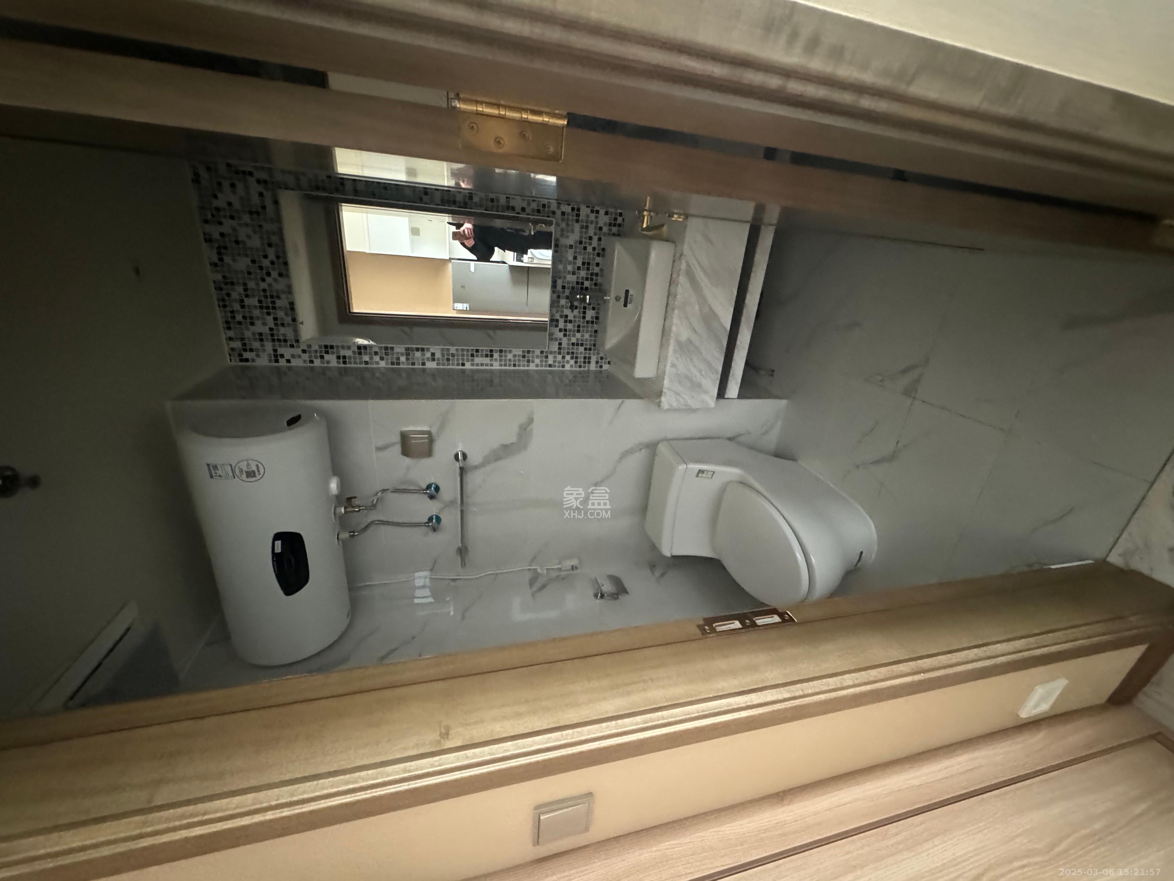 恒大誉府(融誉商业中心) 1室1厅1卫 1700.0元/月 恒大誉府(融誉商业中心) 1室1厅1卫 1700.0元/月室内图