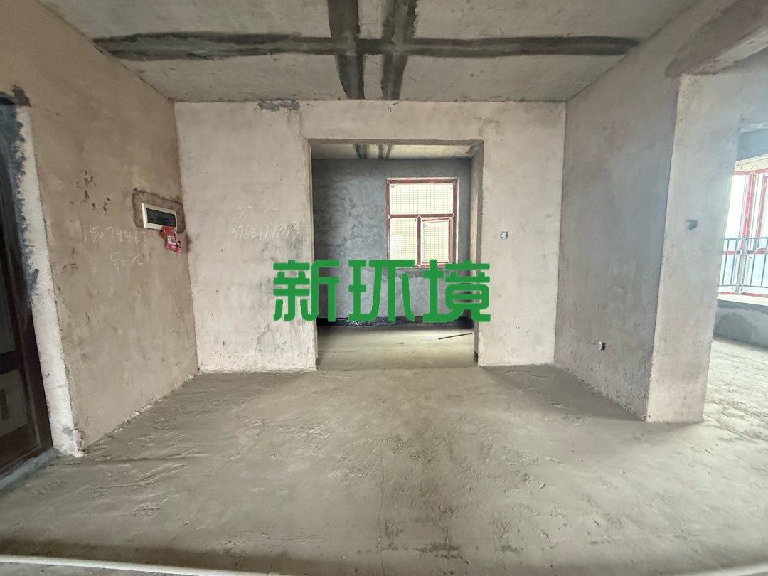 玉恒龙岸小区  3室2厅2卫    56.8万 玉恒龙岸小区  3室2厅2卫    56.8万室内图