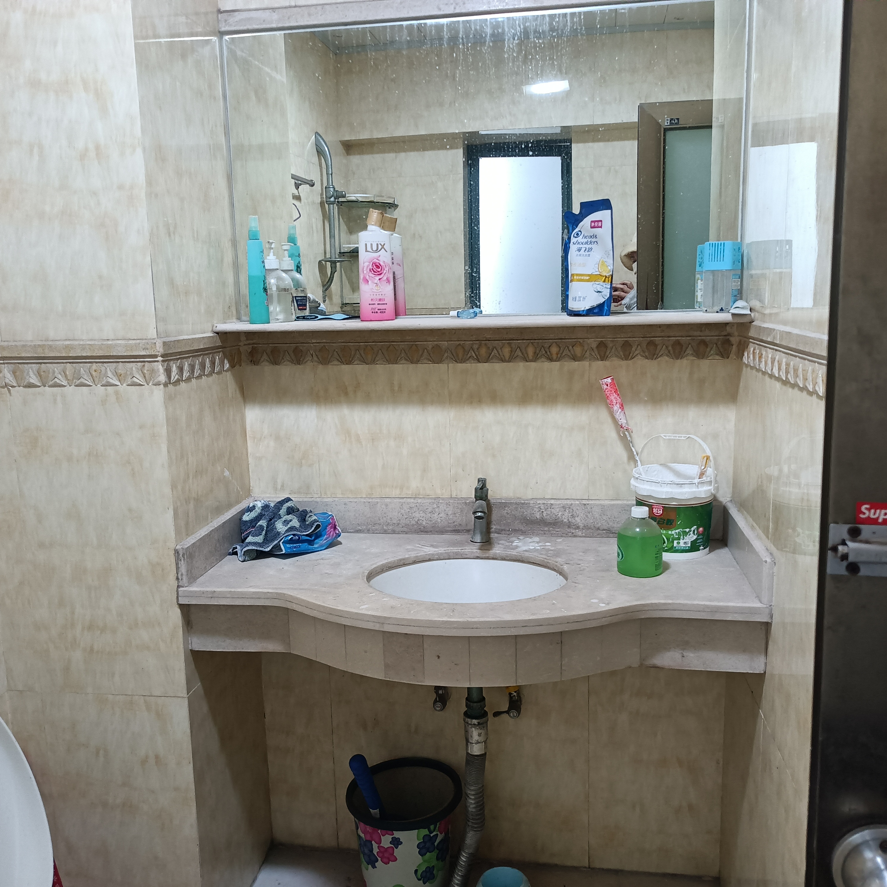 申鑫国际广场 6室2厅2卫 238.0万 申鑫国际广场 6室2厅2卫 238.0万室内图