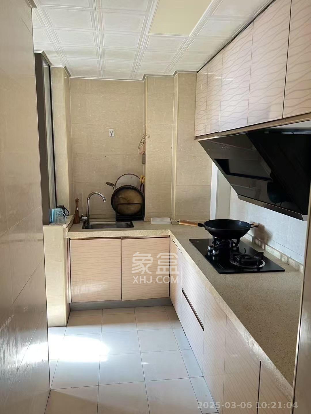 旭辉御府  2室2厅1卫   2000.00元/月室内图