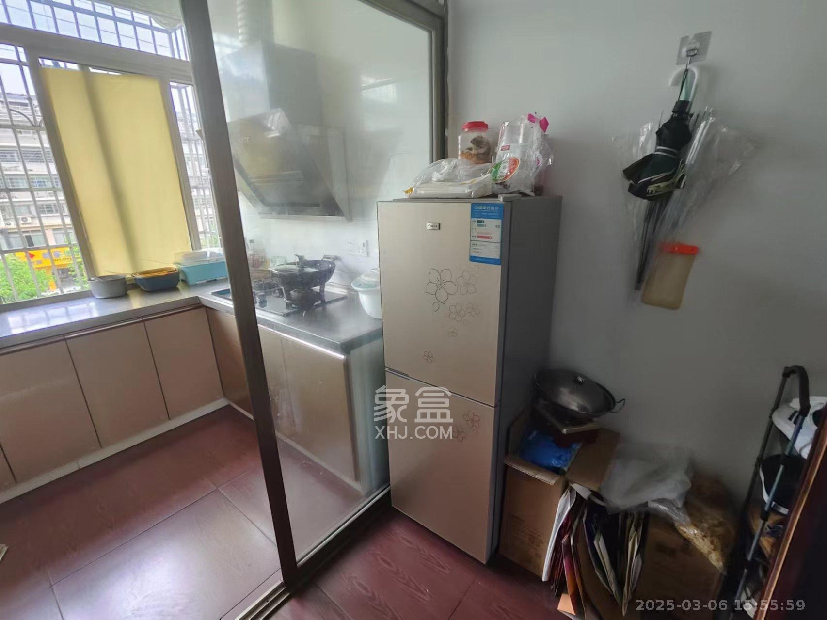 孙家湾小区  1室1厅1卫   1000.00元/月室内图