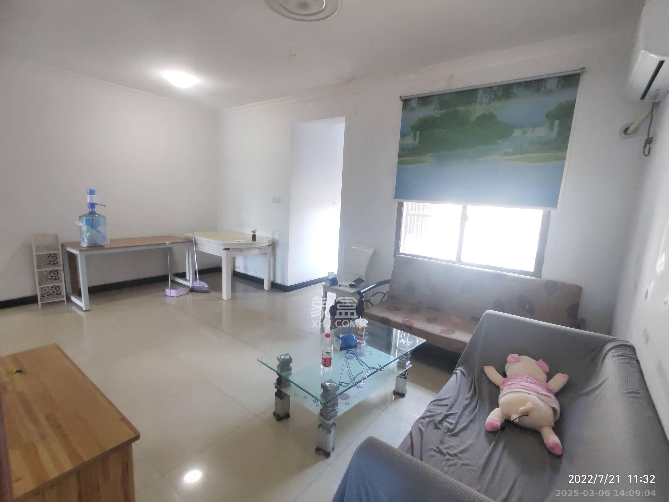 市直属机关宿舍  2室1厅1卫   1600.00元/月室内图