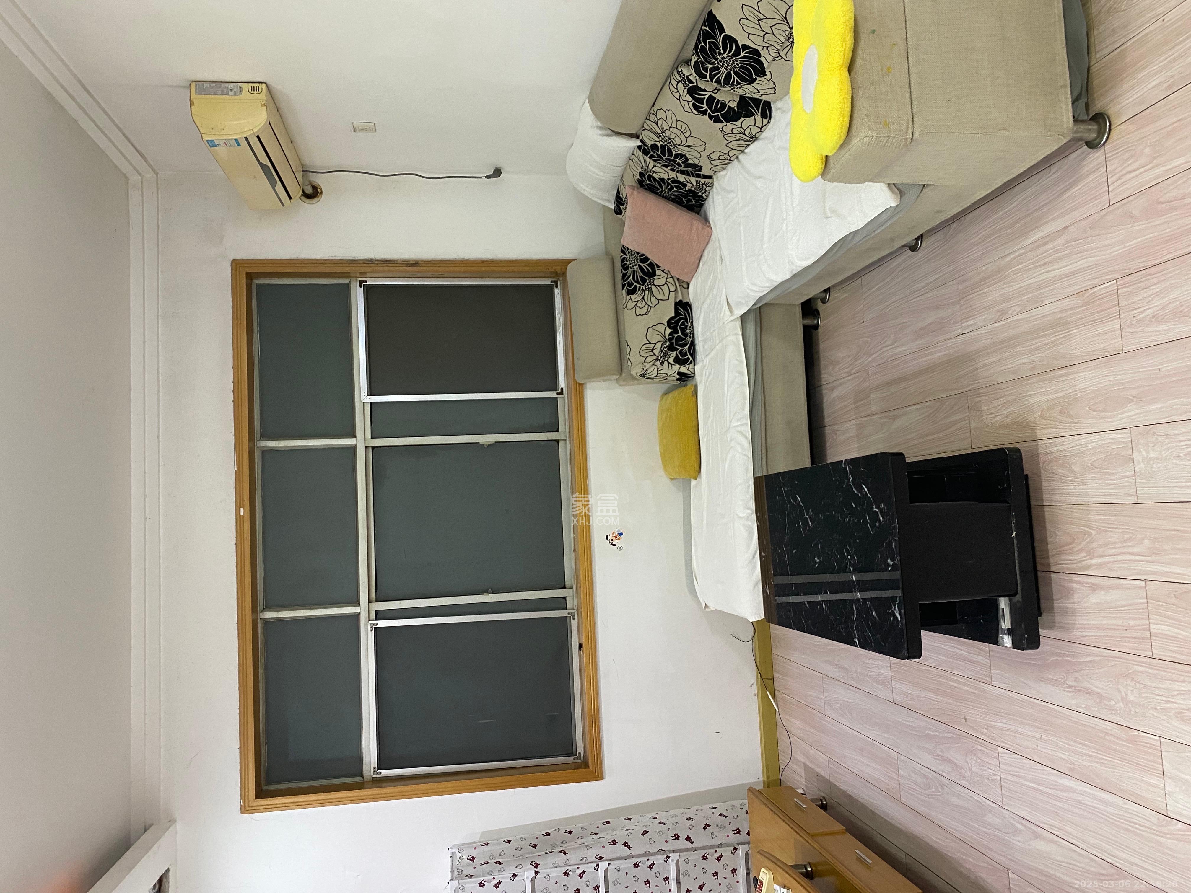 兴隆小区  2室1厅1卫   1300.00元/月