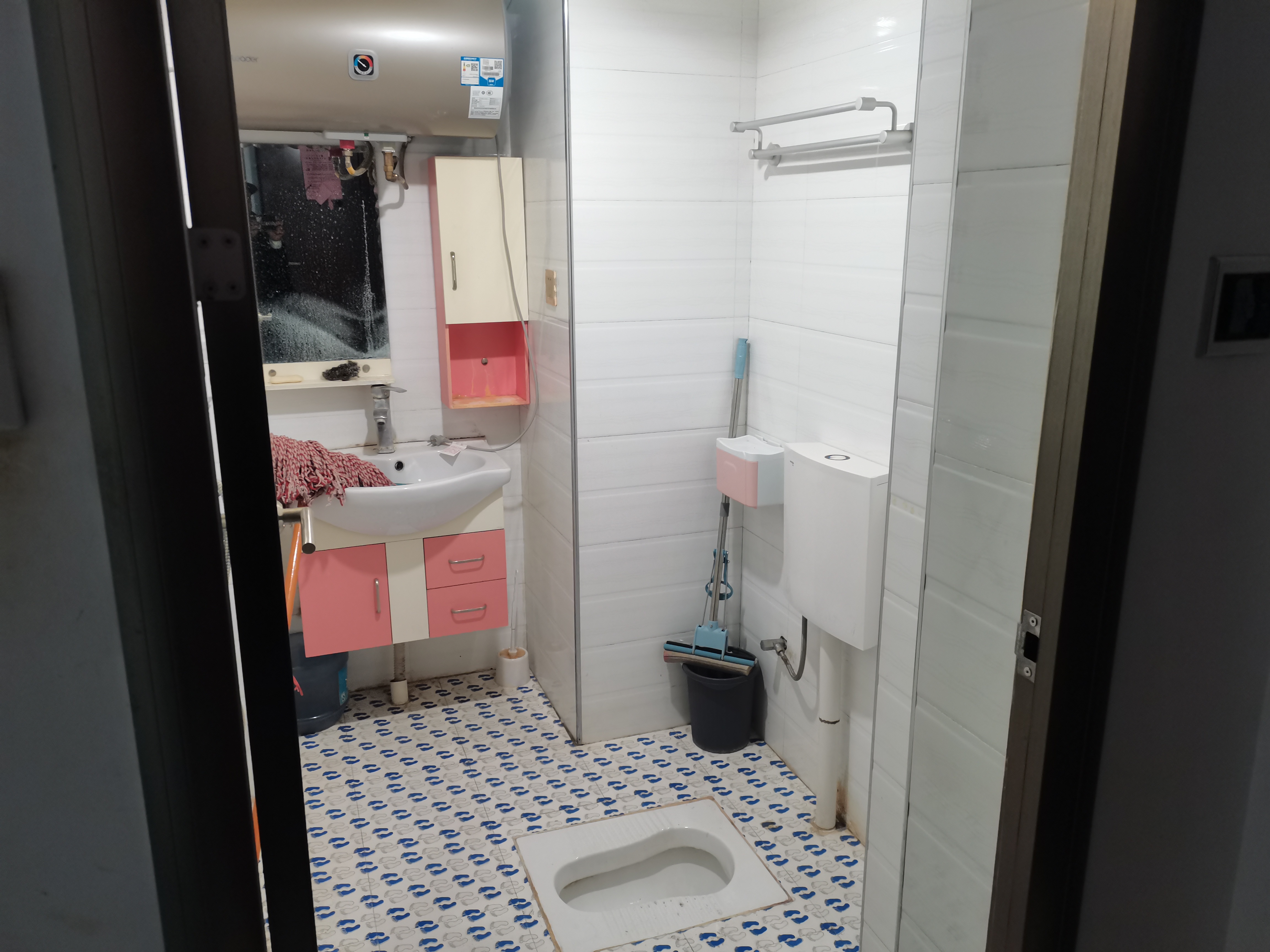 星海名都 1室0厅0卫 750.0元/月 星海名都 1室0厅0卫 750.0元/月室内图