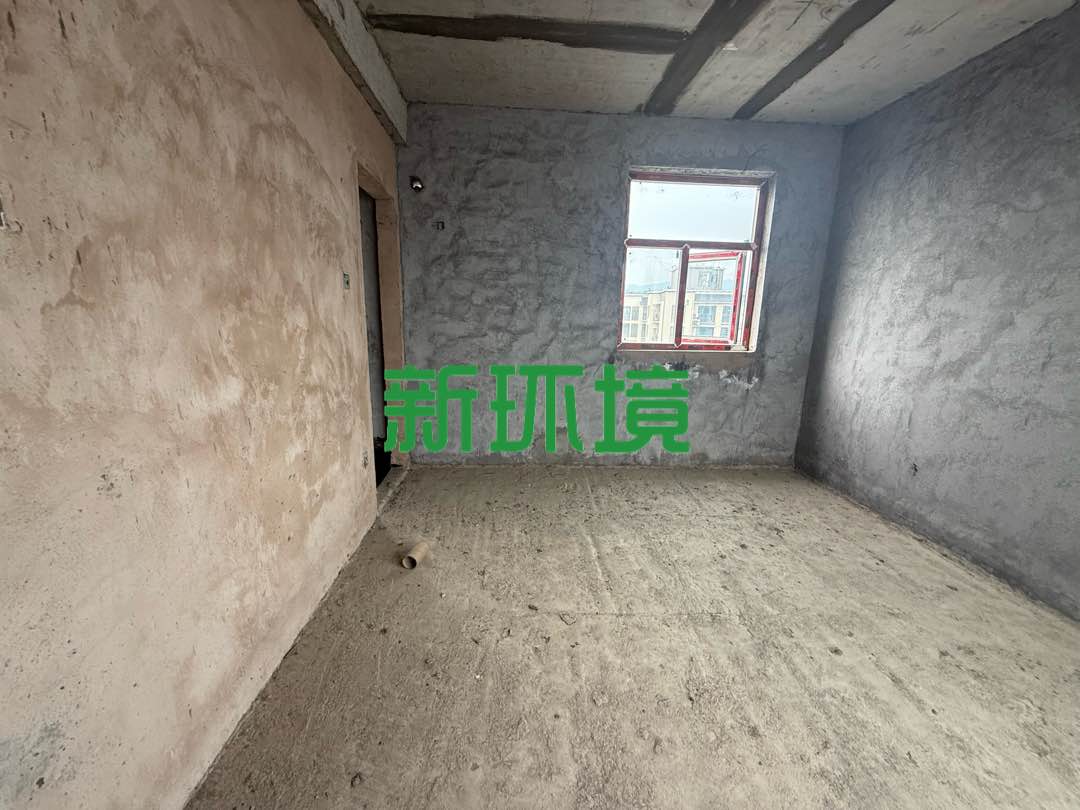 玉恒龙岸小区  3室2厅2卫    56.8万 玉恒龙岸小区  3室2厅2卫    56.8万室内图