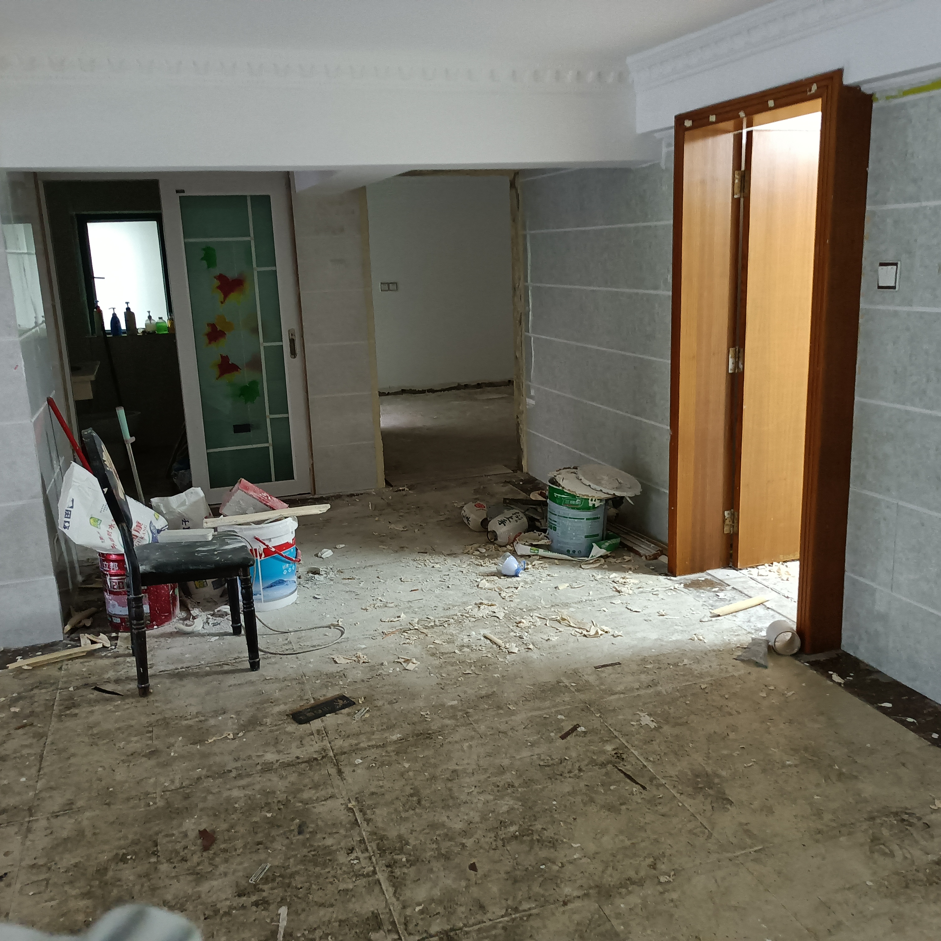 申鑫国际广场 6室2厅2卫 238.0万 申鑫国际广场 6室2厅2卫 238.0万室内图